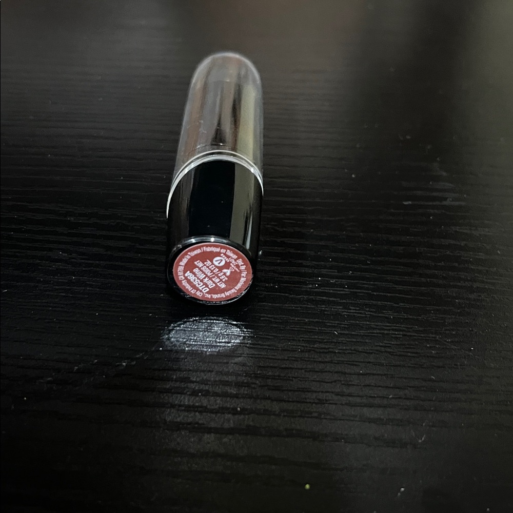 wet n wild dark wine Lipstick new MUST BUNDLE - Picture 3 of 3